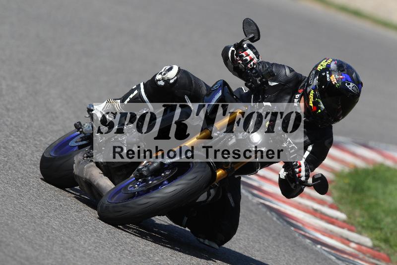 Archiv-2022/57 29.08.2022 Plüss Moto Sport ADR/Einsteiger/2